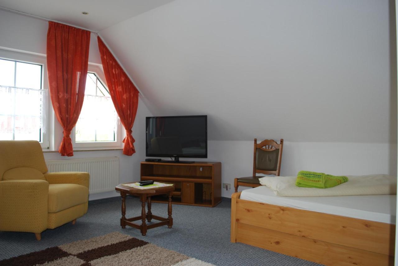 Landhotel Bienstadt Georgenthal  Zewnętrze zdjęcie